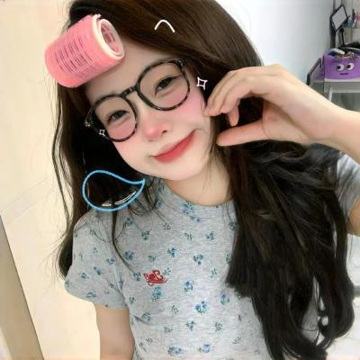 年轻女孩爱过来